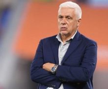 الجيش الملكي ينفصل عن مدربه