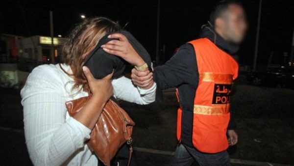 القصر الكبير…. توقيف أم لطفلين تروج الكوكايين للــ.ـقــ..ـاصرات