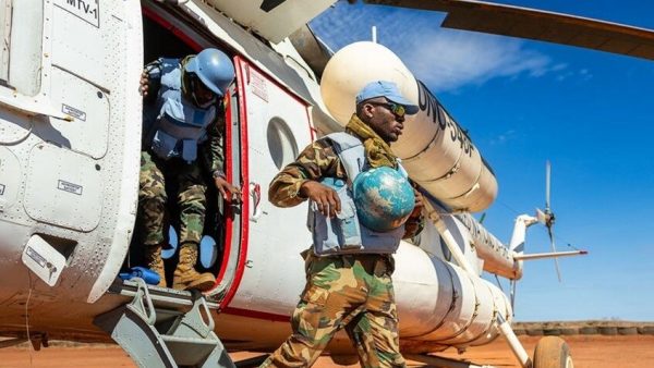 مقــ.ـتـ ـل 28 جنديا  من بينهم جنرال في هجوم على مروحية تابعة للأمم المتحدة في جنوب السودان