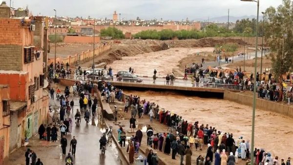 الأرصاد الجوية تحدر من مخاطر الفيضانات والسيول المفاجئة بالمغرب
