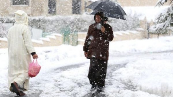 طقس الأربعاء…أجواء باردة مصحوبة بأمطار وتلوج