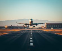 عاجل ….المغرب …. خروج طائرة عن مدرج مطار فاس سايس وإصابة 3 ربان بجروح