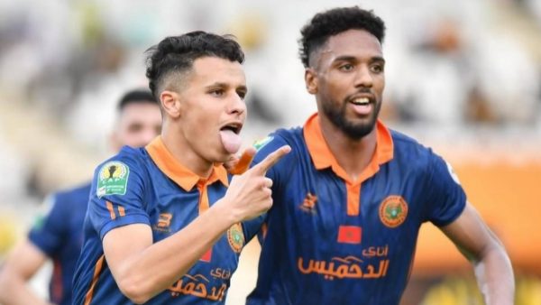 نهضة بركان يعود من قلب أبيدجان بانتصار ثمين