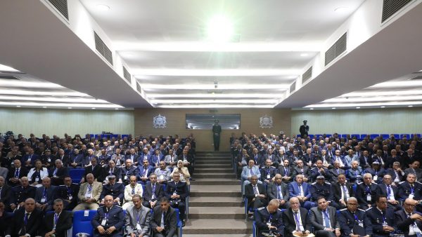 حموشي يترأس حفل تسليم أوسمة ملكية أنعم بها الملك على 353 شرطية وشرطيا