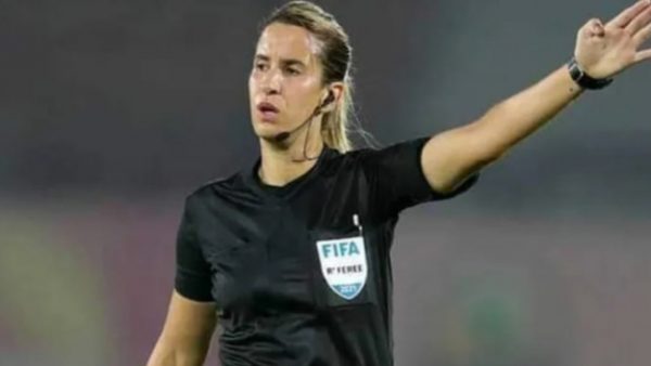 الكاف ” يختار 5 حكمات مغربيات لمباريات كأس أفريقيا للسيدات.