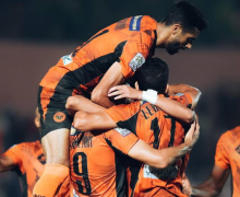 نهضة بركان يتأهل لنهائي كأس العرش بفوزه على الم.التطواني ب(3-0)