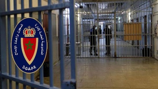جيراندو الكذاب …يعلن في شريط فيديو عن وفاة ضابط شرطة في سجن بالمغرب  وهو حي يرزق