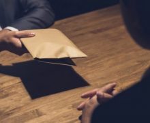 الرقم الأخضر يطيح  بنائب رئيس جماعة  بمدينة آزمور