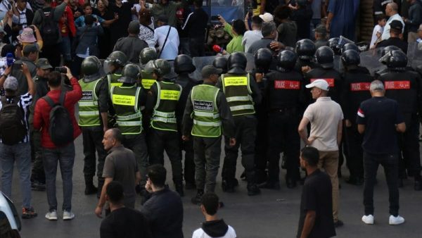 توقيف 24 شخص في قضية عرقلة السير بالطريق السيار بالدار البيضاء