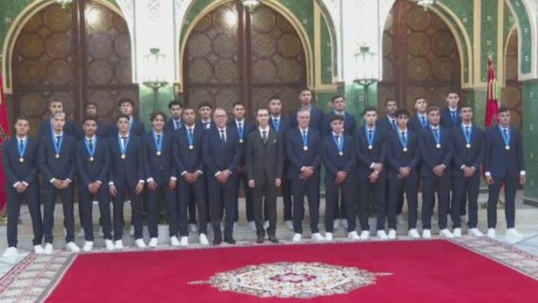 بتعليمات سامية من جلالة الملك، صاحب السمو الملكي ولي العهد الأمير مولاي الحسن يترأس حفلا أقامه جلالته على شرف أعضاء المنتخب الوطني لكرة القدم لأقل من 20 سنة، بطل العالم
