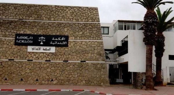 هيئة دفاع مجموعة من الجمعيات تتقدم بشكاية لدى وكيلة الملك بمحكمة المحمدية ضد المستشارة التي شككت في تديُن قبائل المجدبة