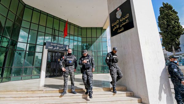 تونس …من حكم بالإعدام إلى عفو …والحكم غير مسبوق في تاريخ الدولة