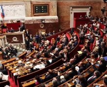 توتر جديد بين فرنسا  والجزائر يطفو على السطح