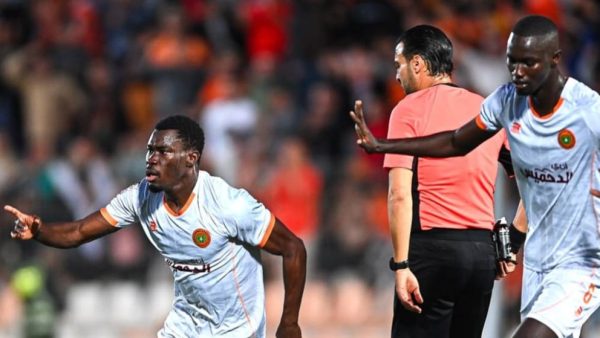 نهضة بركان تتأهل إلى دور المجموعات من دوري أبطال أفريقيا