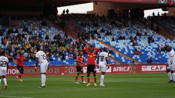 كأس أفريقيا:زيمبابوي وأنغولا يقتسمان نقاط مباراتهما