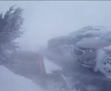 عاصفة شتوية كبرى تودي بعشرة أشخاص على الأقل في الولايات المتحدة