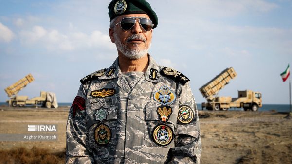 إيران تحذر أمريكا : أي “مغامرة” تقدم عليها  ستُلحق بها خسائر فادحة