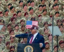 نائب أمريكي يدعو الجيش إلى عصيان الأمر بغزو غرينلاند