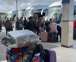القصر الكبير .. بداية عودة المواطنين في ظروف آمنة بعد مرور الاضطرابات الجوية