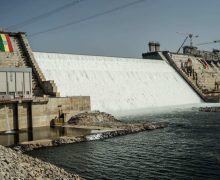 سد النهضة بأثيوبيا :  يهدد حياة الملايين بإثيوبيا والسودان ومصر بعد ضهور تشققات وتصدعات عليه