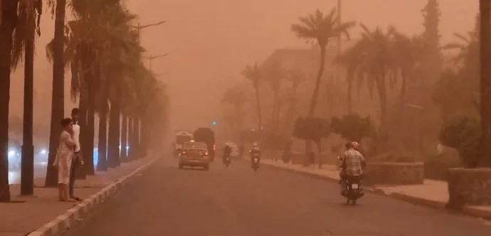 نشرة إندارية ….رياح قوية مع عاصفة رملية وتطاير الغبار لمدة يومين