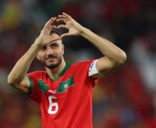 رسالة مؤترة لسايس….. يودع الأسود ويعتزل اللعب الدولي