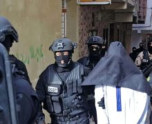 تفكيك خلية إرهابية تتكون من ستة متطرفين للاشتباه في تورطهم في تنفيذ أنشطة إجرامية بخلفيات ودوافع متطرفة