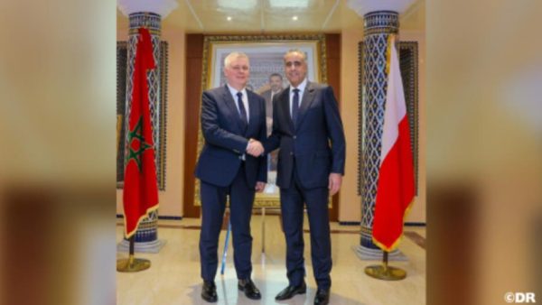 السيد حموشي يستقبل الوزير المنتدب لدى الوزير الأول المكلف بالتنسيق بين المصالح الأمنية والأجهزة الخاصة بدولة بولونيا 