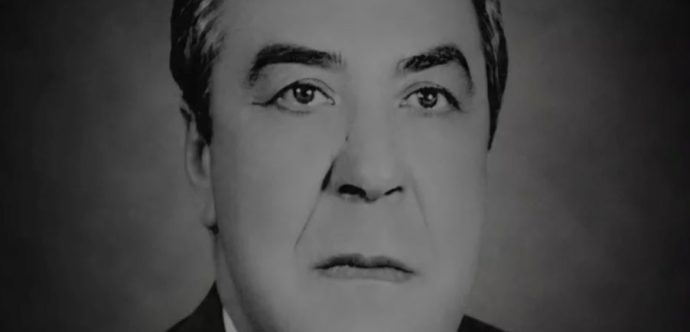 موقع ” ميديا لايف ” وناصر التادلاوي يعزيان عائلة المرحوم الحاج لحسن مزوري بالمحمدية