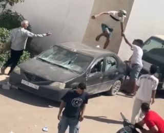 المحمدية …توقيف شاب ضهر في شريط فيديو وهو يخرب سيارة بالشلالات