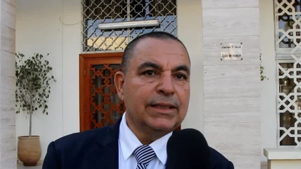 فَخْرٍْ لمدينة المحمدية  …محمد العطواني وإبنه أمين  يحصدان  3 جوائز ذهبية وواحدة فضية  في مسابقات كأس الإمارات العالمي لجمال الخيل العربية (المغرب 2026)
