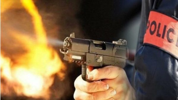 الدارالبيضاء…….رصاصتين في الهواء من مسدس شرطي تضع حدا لهيجان شخص بالبرنوصي