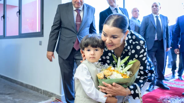 صاحبة السمو الملكي الأميرة للا أسماء تترأس بالرباط “يوم المريض” للمصابين بالصمم وإطلاق برنامج “السماعة الطبية للجميع”