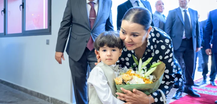 صاحبة السمو الملكي الأميرة للا أسماء تترأس بالرباط “يوم المريض” للمصابين بالصمم وإطلاق برنامج “السماعة الطبية للجميع”