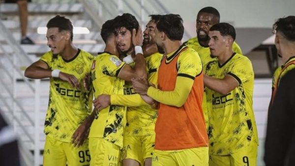 الفتح يجبر على التعادل أمام المغرب الفاسي ب(1-1 ).