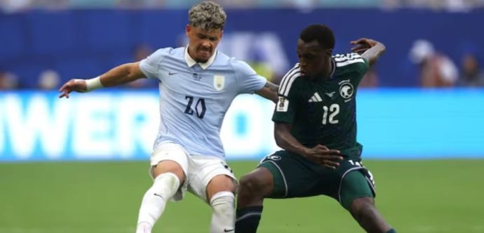 منتخب السعودية يجبر على التعادل أمام منتخب الأوروغواي. 