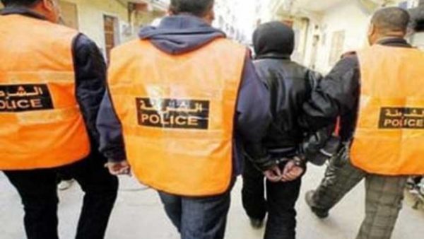 الدارالبيضاء…. توقيف شخص وبحوزته 4800 قرص مخدر وكمية من المعجون والشيرا بالبرنوصي