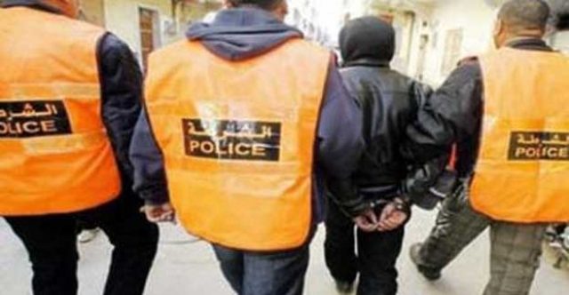 الدارالبيضاء…. توقيف شخص وبحوزته 4800 قرص مخدر وكمية من المعجون والشيرا بالبرنوصي