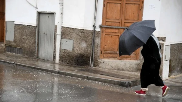 أمطار رعدية غزيرة يومي الثلاثاء والأربعاء في عدة مناطق بالمملكة (نشرة خاصة)