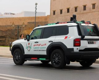 بقدرات ذكية وتطوير مغربي 100%.. الأمن الوطني يشرع في العمل الميداني بسيارتي “أمان” و”مدار” بالعاصمة الرباط( صور )