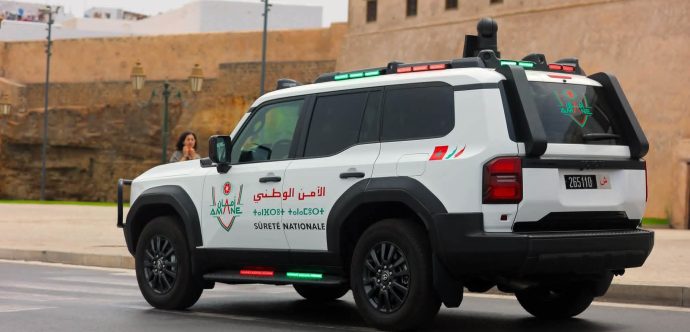 بقدرات ذكية وتطوير مغربي 100%.. الأمن الوطني يشرع في العمل الميداني بسيارتي “أمان” و”مدار” بالعاصمة الرباط( صور )