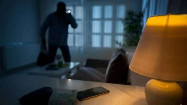 حاميها حراميها …..توقيف مستخدم بفندق  بالبيضاء يسرق غرف نزلاء لاعبات منتخب إفريقي