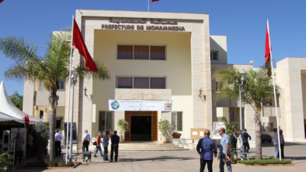 المحمدية ….عون سلطة يحـ ـاول الإنتــ ـحار بالعمالة