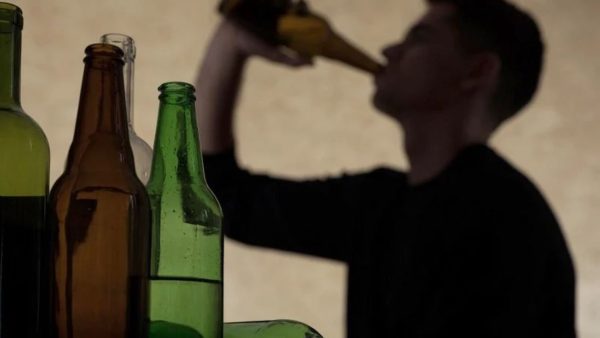 اسفي…. حالة سكر بين 3 أشخاص من بينهم سيدتين تكشف عن مفاجأة