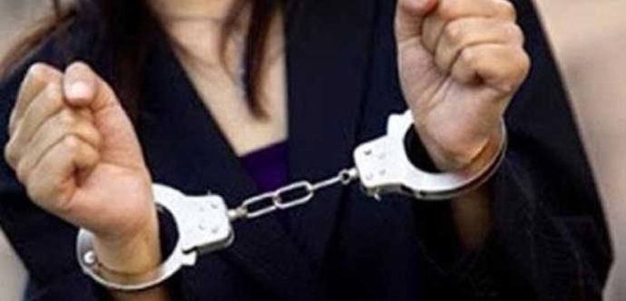 رمت صديقتها من النافذة واختفت 5 سنوات.. أمن الدار البيضاء يطيح بمتورطة في جريمة قتل
