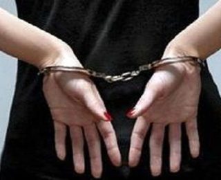 طنجة…فتاة تستدرج حلاق نحو ” فيلا ”   ويتعرض لهجوم  بسكين من طرف شخص