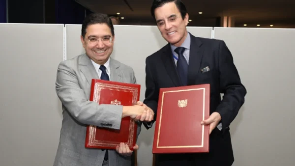اعترافا بسيادة المغرب على صحرائه …البيرو تقرر فتح قنصلية بالداخلة، تعبيرا عن دعمها لسيادة المغرب على صحرائه