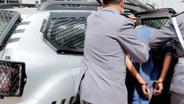 المحمدية.. دورية للدرك الملكي تطيح بسيارة ” مُقرْقبة ” وتوقيف شخصين