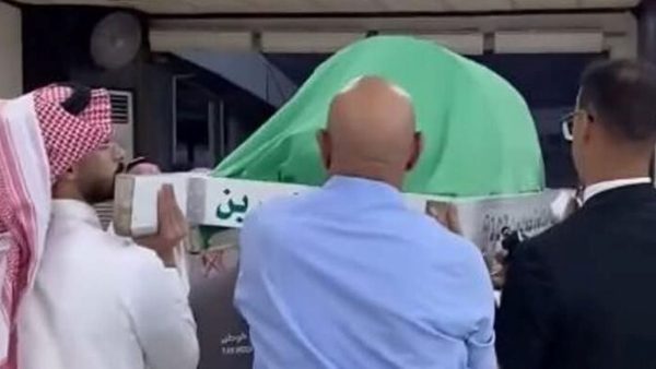 في يوم عيد ميلادها الخامس والعشرين.. مكة المكرمة تشيّع جثمان المغدورة المغربية “أحلام بوكنة” إلى مثواها الأخير ( فيديو )