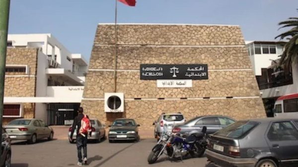 المحمدية….مسؤول حملة انتخابية يجر وكيل لائحة حزب للقضاء